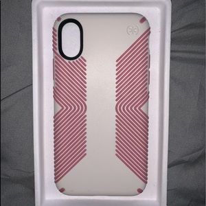 NWOT iPhone Xs/X Speck Case